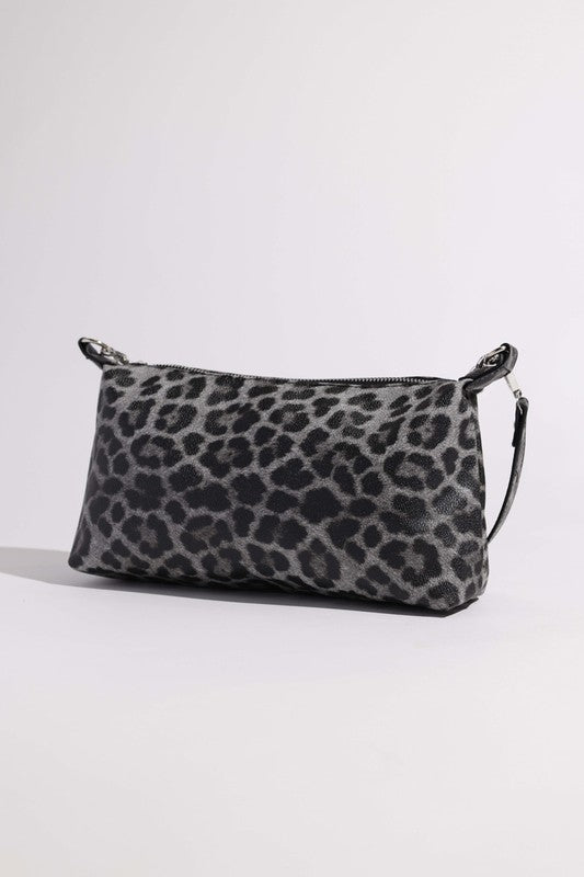 LEOPARD SADDLE SHOULDER BAG