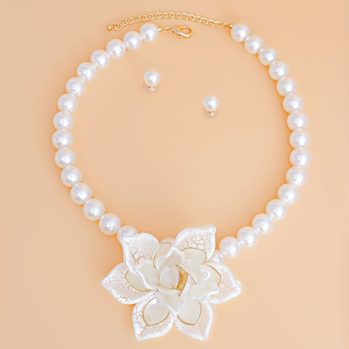 Pearl Necklace Cream Flower Pendant Set for Women