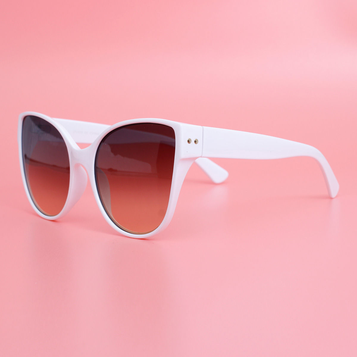 Sunglasses Cat Eye Dimensional White for Women