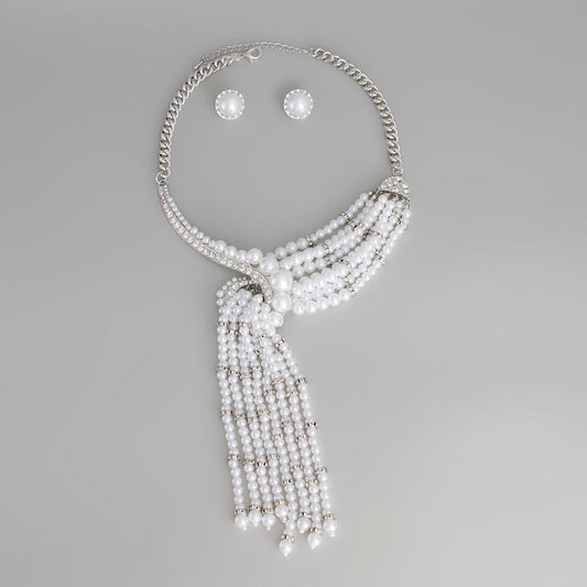 Asymmetric White Pearl Set